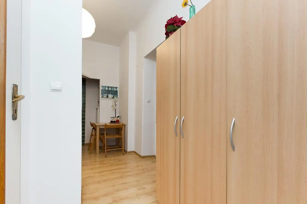 Krak Super Budget 0*, Krakow Poland