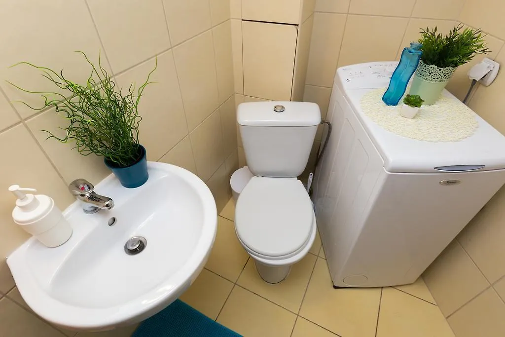 Krak Super Budget Apartment