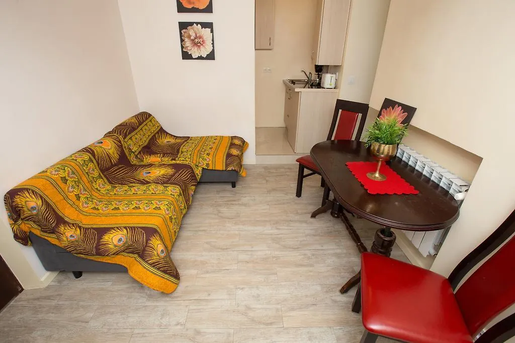 Krak Super Budget Apartment