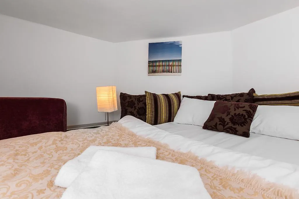 Krak Super Budget Apartment Krakow