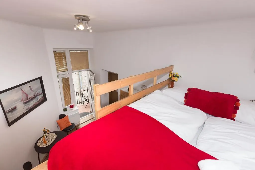 Apartment Krak Super Budget